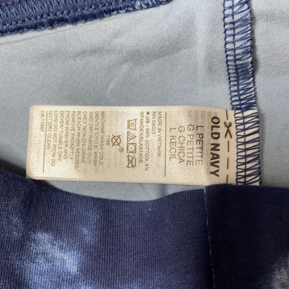 Old Navy Blue Tie Die Leggings - Picture 3 of 7